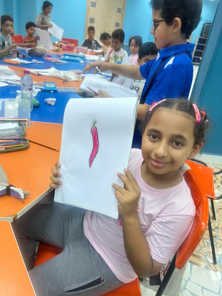 بداية كورسات الرسم بمكتبة المستقبل للطفل