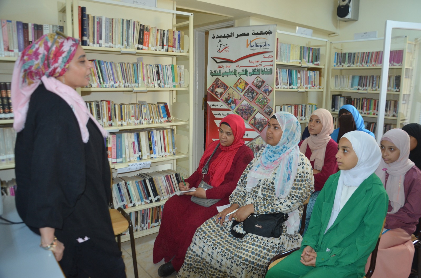 ندوة توعية صحية بعنوان (الغذاء الحيوانى الأمن والصحى)